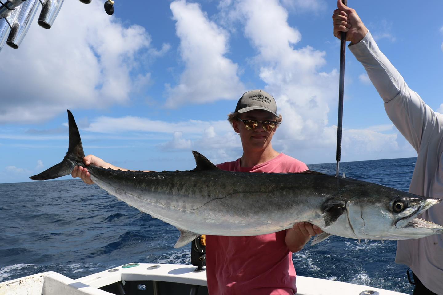 DEEPSEA FISHING Co . A mixed bag of fish 🐟 coming aboard all our boats  lately . Coral trout, Spanish & spotty mackerel, gold band , p